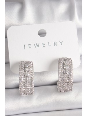 Clariss Üreticiniz Pirinç Gümüş Renk Zirkon Taşlı Halka Messika Model Kadın Küpe 481348