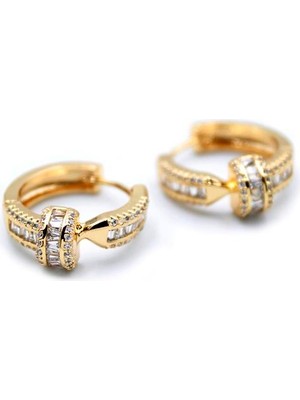 Beta Moda Hub Taşlı Çivi Küpe - Altın