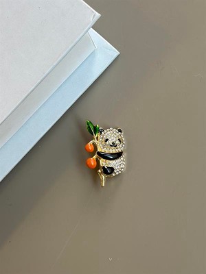 Beta Moda Hub Panda Broş - Beyaz