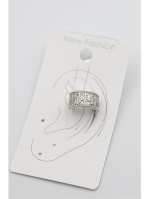 Beta Moda Hub Taşlı Kıkırdak Küpe - Gümüş