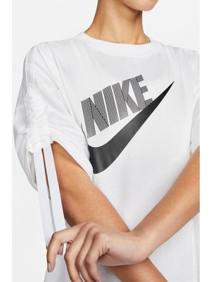 Nike Sportswear Dance Oversize Womens Tee Kadın Oversize Tişört Beyaz