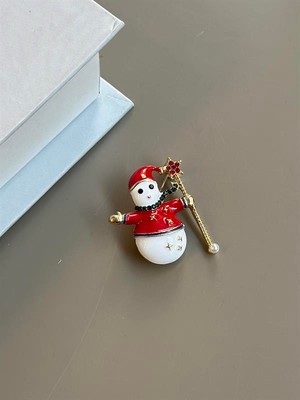 Beta Moda Hub Kardan Adam Broş - Kırmızı