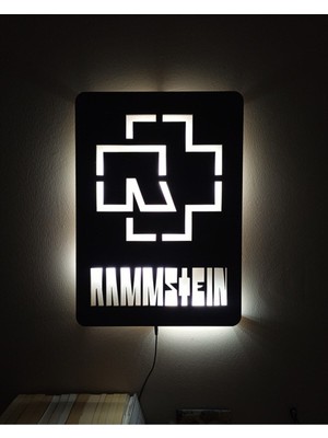 PremiumPort Renkli LED Işıklı Metal Duvar Tablosu, Modern Dekorasyon Için Şıklık