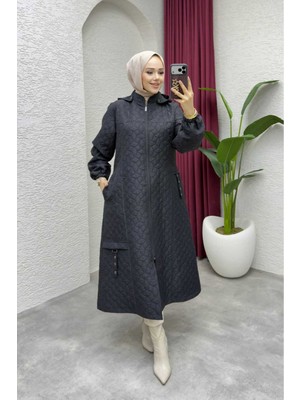 Pamuk Butik Kadın Yandan Cepli Çıkarılabilir Kapüşonlu Kapitone Mont -PMK510