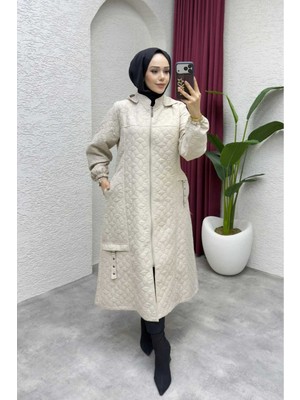 Pamuk Butik Kadın Yandan Cepli Çıkarılabilir Kapüşonlu Kapitone Mont -PMK510