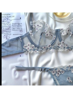Freya Bebe Mavisi Çiçek Desenli Balenli Tanga Model Iç Çamaşırı Takımı