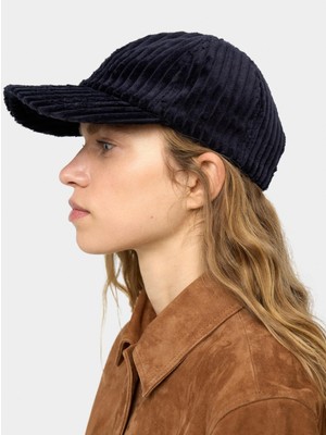 Parfois Nakışlı Kadife Şapka