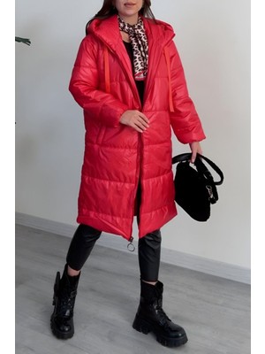 Hiccup Kadın Janes Ekstra Kalın Kapüşonlu Fermuarlı ve Cepli Şişme Mont Kırmızı