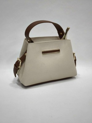 adissa collection Trapez Box - Çift Renk Detaylı Tok Duruşlu El Çantası | Mini Plaka Aksesuarlı Krem Bordo