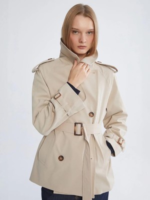 LC Waikiki Gömlek Yaka Oversize Kadın Trençkot  (S6)