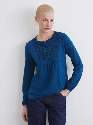 LC Waikiki Yeşil Bağlamalı Yaka Nakışlı Bluz  (S6)