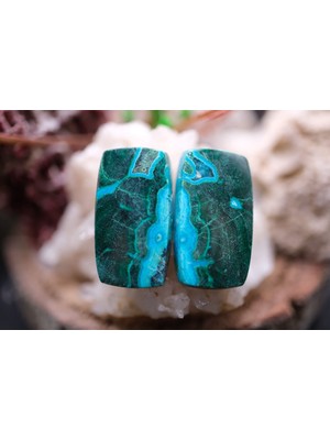 Aries 31.30CT 21.5X11.9MM  Natural Malachite&chrysacolla  Pair