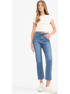 DeFacto Crop Flare Fit Yüksek Bel Jean Pantolon G2217AX26SP
