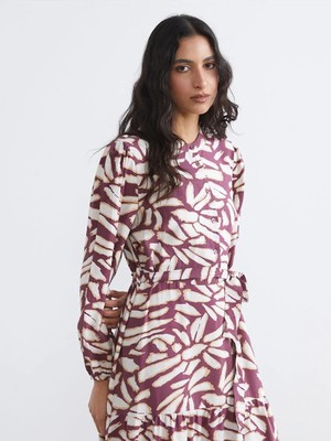 LC Waikiki Hakim Yaka Desenli Kuşaklı Katkat Elbise  (S6)