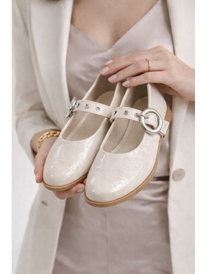 Slipcat Şık Tasarım Tokalı Lastikli Klasik Babet Ayakkabı