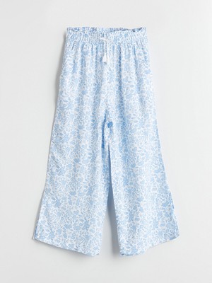 Lc Waikiki Yeni Sezon Beli Lastikli Çiçekli Kız Çocuk Kapri