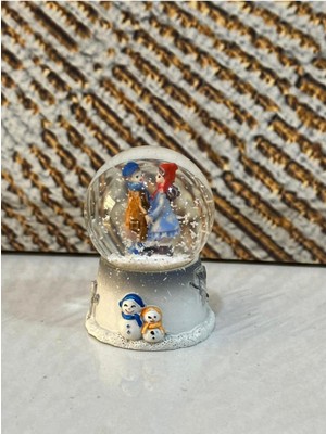 Normadia Beyaz Kar Küresi, Hediye ve Dekorasyon Için Şık Tasarım