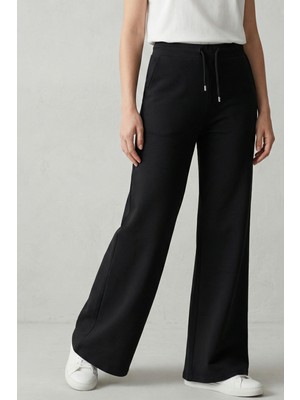 elemge Pamuklu Kadın Mevsimlik Eşofman Altı Yüksek Bel Siyah Flare Fit Geniş Paça Ipli Cepli Esnek Yumuşak