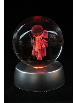 Normadia Işıklı Cam Küre ile Büyülü Dekorasyon ve Hediye Seçeneği