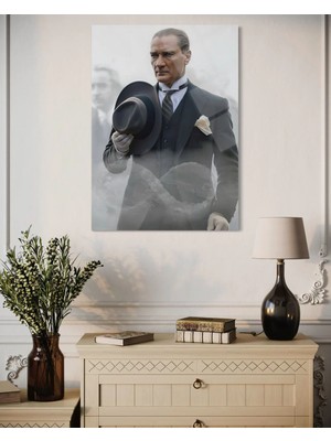 Atatürk Takım Elbiseli Şapkalı Renkli Dekoratif Kırılmaz Cam Tablo 113