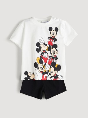 Lc Waikiki Yeni Sezon Mickey Mouse Baskılı Erkek Bebek Şortlu Takım