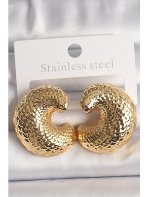 Ett Pirinç Gold Renk Yılan Sırtı Işlemeli Yarım Halka Model Kadın Küpe