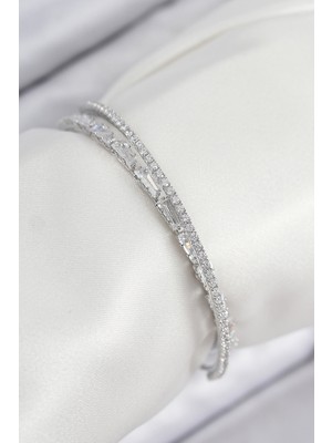 Ett Pirinç Zirkon Taşlı Su Yolu Model Gümüş Renk Kadın Bileklik