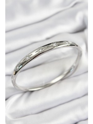 Ett Pirinç Zirkon Taşlı Kutup Yıldızı Model Gümüş Renk Kadın Kelepçe