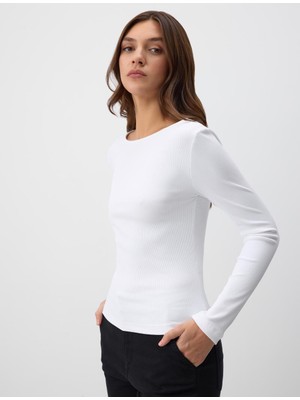 Jimmy Key Ekru Dar Kesim Uzun Kollu Kayık Yaka Örme Bluz