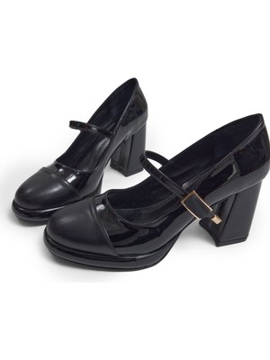 Tonny Black Kadın Siyah Neolit Taban Tek Bantlı Kalın Topuklu Ayakkabı