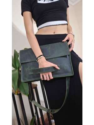 Yeşil Deri Bilgisayar Çantası