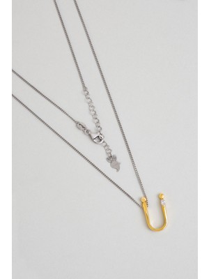 So CHIC Asimetrik Ü Harfi 18 Ayar Beyaz ve Sarı Altın Kaplama 45 cm Gümüş Harfli Kolye