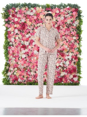 Estiva Kadın Yazlık Desenli Önden Düğmeli Kısa Kollu Marla Pijama Takımı - Pembe