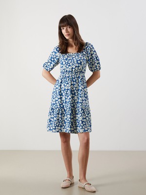 Lc Waikiki Yeni Sezon Kare Yaka Çiçekli Elbise