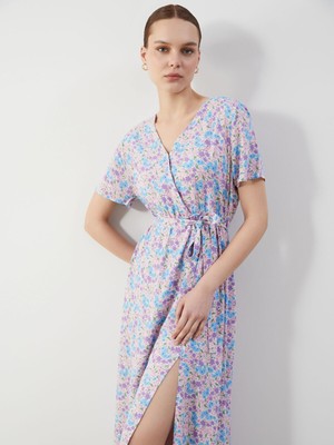 Lc Waikiki Yeni Sezon Kruvaze Yaka Çiçekli Elbise