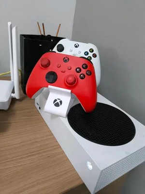 Kariyer Xbox Kumanda Standı – Çiftli Dual Gamepad Tutucu 3D Baskı Oyun Aksesuarı