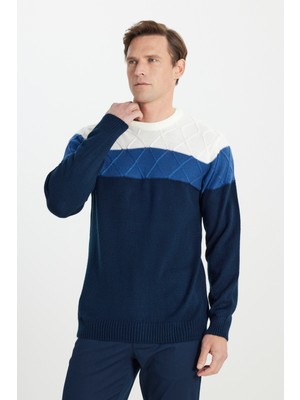 Standart Fit Normal Kesim Bisiklet Yaka Colorblock Desenli Triko Kazak