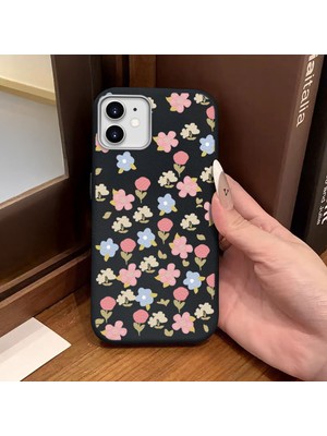 Ucuc iPhone 12/12 Pro Uyumlu Siyah Deri Dokulu Silikon Kamerayı Korur Şok Emici Lale Deseni Kılıf