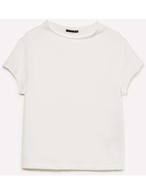 Sisley %100 Pamuk Regular Fit Halter Yaka T-Shirt Kadın Krem T-Shirt - 325A3QJ8L107Q