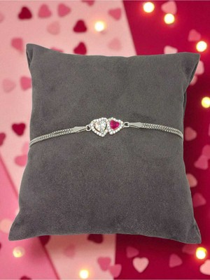 Lunel Silver Taşlı Çift Kalpli 925 Ayar Gümüş Bileklik – Romantik ve Zarif Tasarım