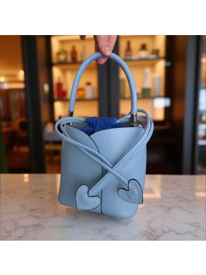 Valentina Victoria Çiçek Şeklinde Büzgüllü Günlük ve Abiye Gençkızçanta