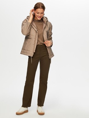 Faik Sönmez Kordon Detaylı Kapüşonlu Rahat Form Kapitone Mont W26KMT005