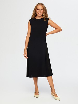 Faik Sönmez Yanları Saten Jakar Dokuma Düşük Kollu Şık Elbise W26ELB003