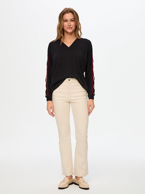 Faik Sönmez Kolları Kontrast Renk Biye Detaylı Triko Bluz W26TRB019