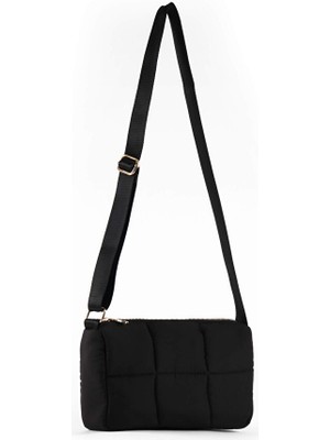 Faik Sönmez Kontrast Astarlı Askılı Orta Boy Kapitone Çanta W26CNT002