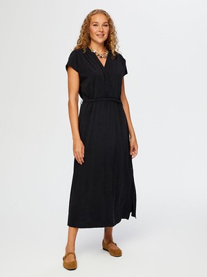 Faik Sönmez Kemer Detaylı V Yaka Kolsuz Modallı Elbise W26ELB002