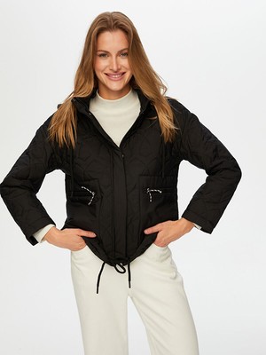 Faik Sönmez Kordon Detaylı Kapüşonlu Rahat Form Kapitone Mont W26KMT005