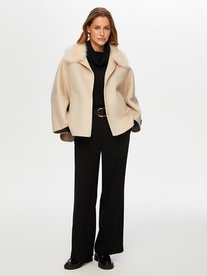 Faik Sönmez Yakası Kürklü Kaşmir Karışımlı Kısa Kaban W26KBN009