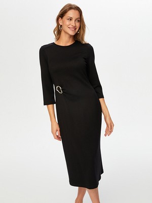 Faik Sönmez Beli Metal Aksesuarlı Uzun Kol Örme Elbise W26ELB027