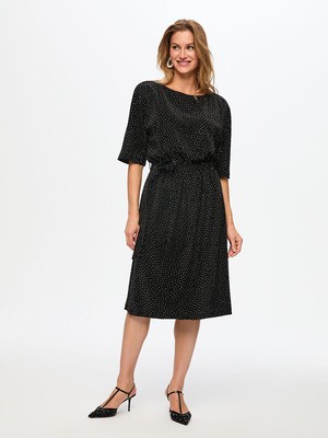 Faik Sönmez Taş Işli Kayık Yaka Kemer Detaylı Örme Abiye Elbise S26ABY018